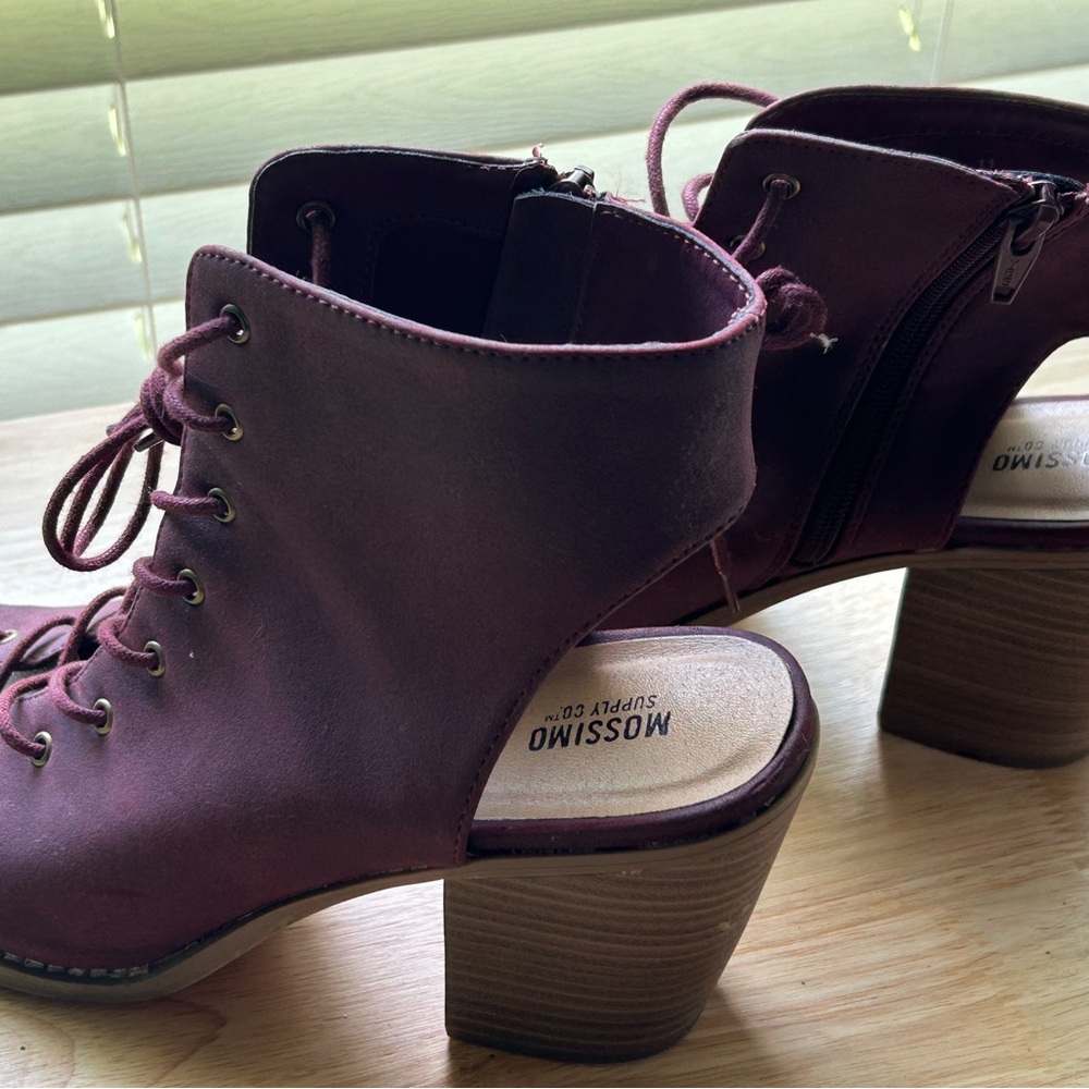 Mossimo Supply Co. Women's Lace-Up Plum Boots